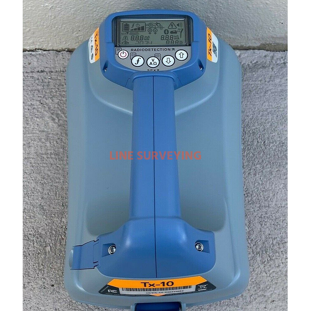 Radiodetection-RD8200-TX-10-Pipe-Cable-Locator.jpg